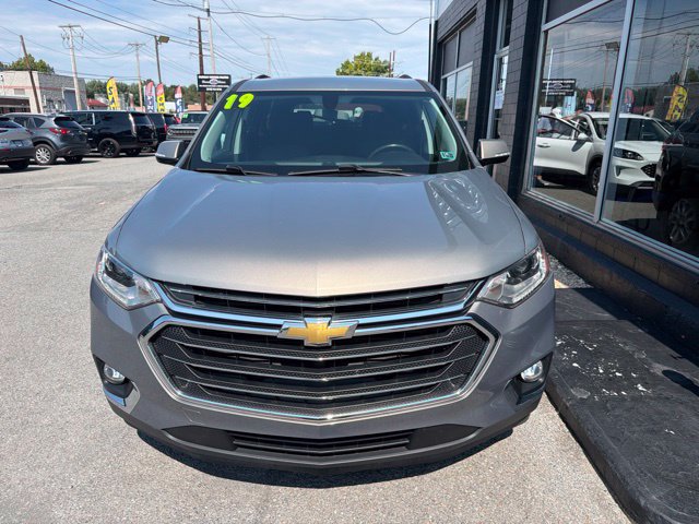 Used 2019 Chevrolet Traverse LT w/ LPO, Cargo Package AWD/4WD image 2