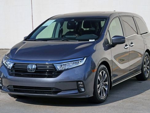 Used 2024 Honda Odyssey EX-L image 44