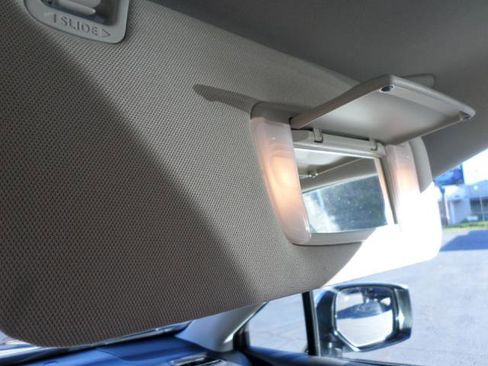 Used 2017 Subaru Legacy 2.5i Premium image 33