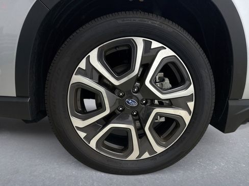 Used 2025 Subaru Ascent Touring w/ Popular Package #1 image 11