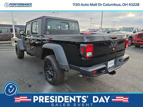 New 2026 Jeep Gladiator Sport image 5