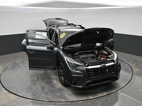 Used 2023 Subaru Ascent Limited image 39