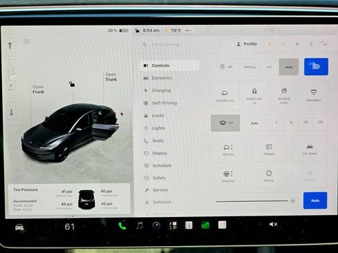 Used 2024 Tesla Model 3 Standard Range RWD image 40