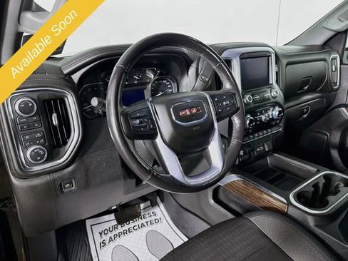 Used 2019 GMC Sierra 1500 Elevation w/ Elevation Value Package AWD/4WD image 9