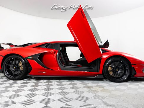 Used 2019 Lamborghini Aventador SVJ AWD/4WD image 44