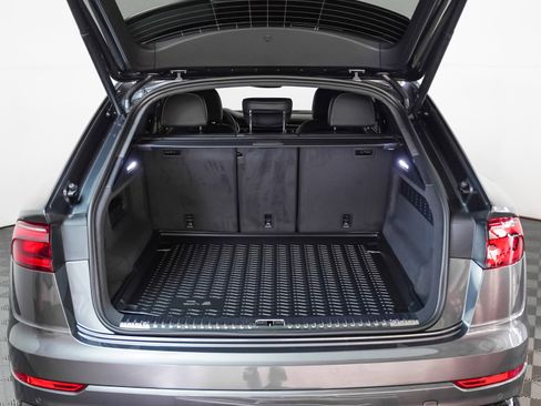 New 2026 Audi Q8 Prestige image 11