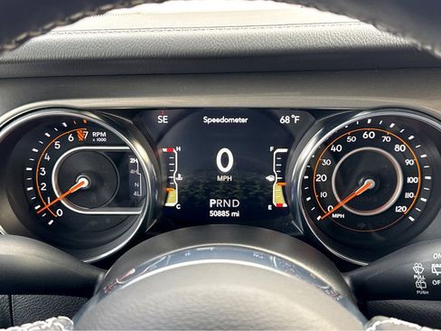 Certified 2022 Jeep Wrangler Unlimited Sahara w/ LED Lighting Group image 18