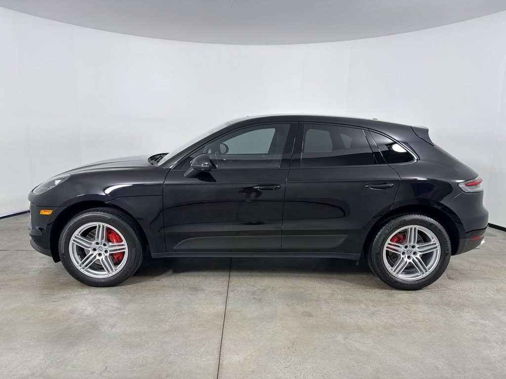 Certified 2020 Porsche Macan S AWD/4WD image 2