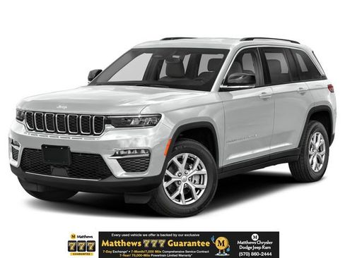 Used 2023 Jeep Grand Cherokee Altitude AWD/4WD image 1