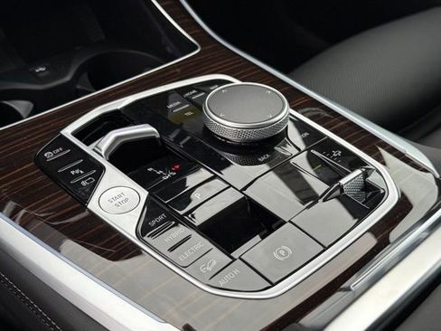 New 2026 BMW X5 xDrive50e w/ M Sport Package image 24