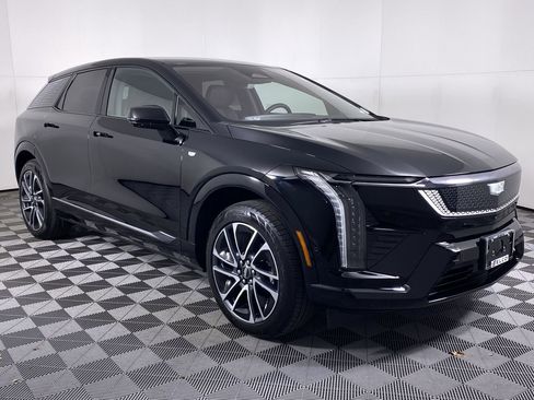 Certified 2026 Cadillac Optiq Sport 1 AWD/4WD image 62