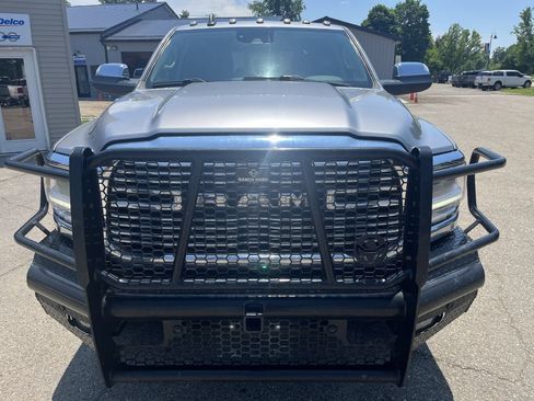 Used 2020 RAM 2500 Laramie AWD/4WD image 3