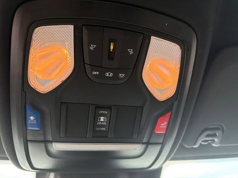 Used 2026 RAM 2500 Tradesman AWD/4WD image 20