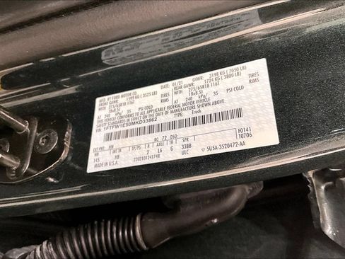 Used 2021 Ford F150 Lariat w/ Trailer Tow Package AWD/4WD image 32