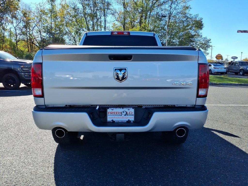 Used 2015 RAM 1500 Express AWD/4WD image 18