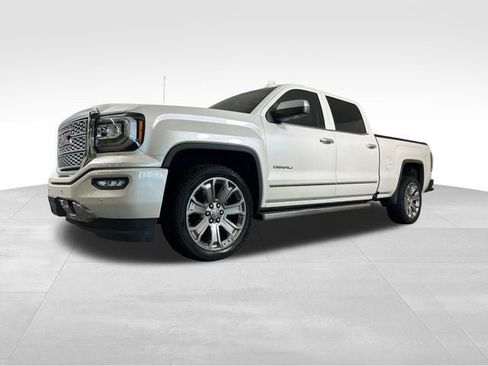 Used 2017 GMC Sierra 1500 Denali w/ Denali Ultimate Package AWD/4WD image 2