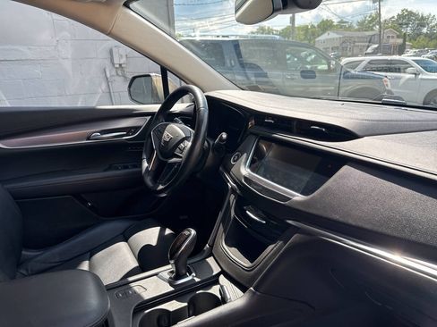 Used 2019 Cadillac XT5 Premium Luxury AWD/4WD image 29