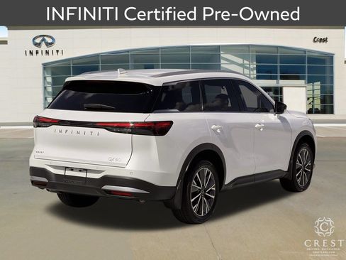 Certified 2027 INFINITI QX60 Luxe w/ Cargo Package FWD image 3
