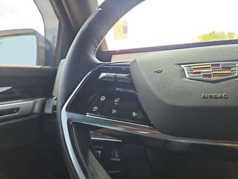 Used 2025 Cadillac Escalade ESV Sport w/ Touring Package AWD/4WD image 43