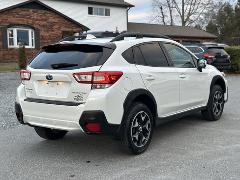 Used 2018 Subaru Crosstrek 2.0i Premium image 3