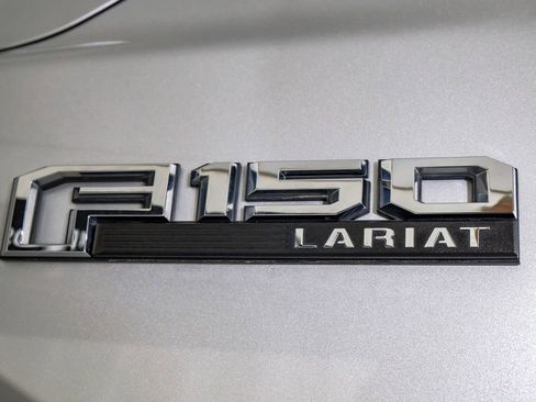 Used 2016 Ford F150 Lariat image 43