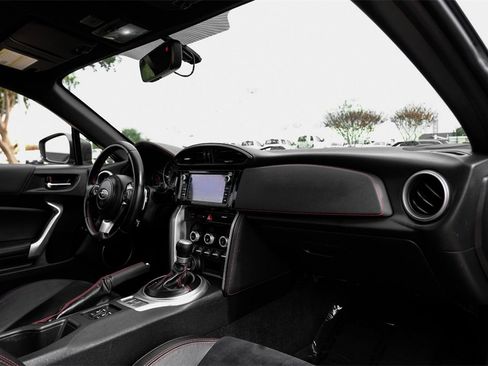 Used 2020 Subaru BRZ Limited image 11