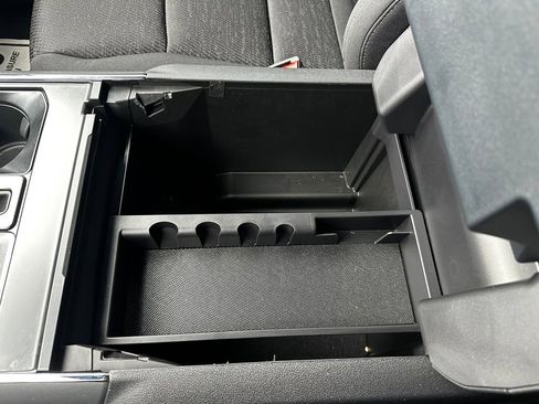 New 2025 Ford F150 XLT w/ Equipment Group 301A Standard image 67