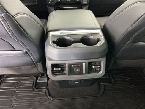 Used 2025 Ford F350 Lariat w/ Black Appearance Package image 29