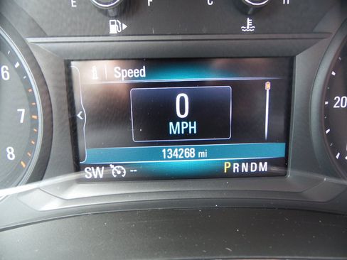 Used 2017 Buick Encore Preferred FWD image 9