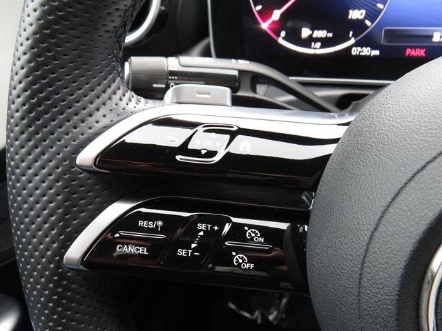 Used 2023 Mercedes-Benz C 300 4MATIC Sedan image 11