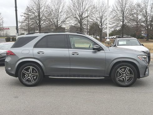 New 2026 Mercedes-Benz GLE 580 4MATIC image 2