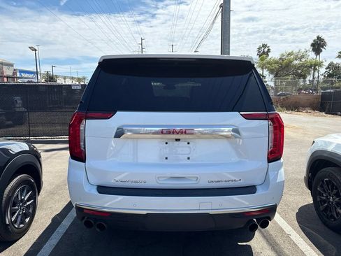 Used 2024 GMC Yukon Denali RWD image 8