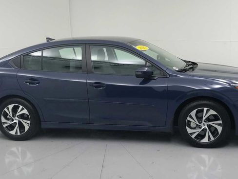 Certified 2025 Subaru Legacy Premium image 12