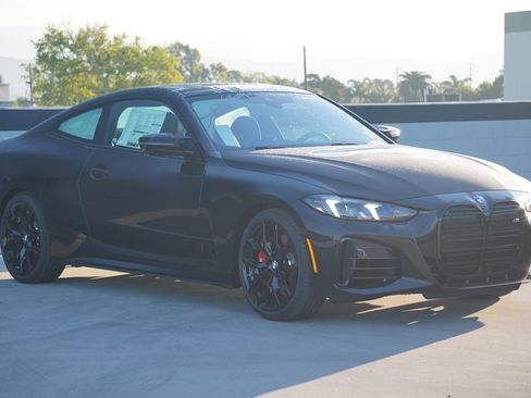 New 2026 BMW M440i Coupe w/ Premium Package image 3