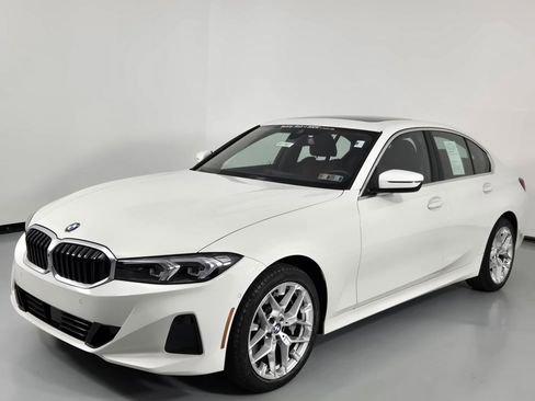 Certified 2025 BMW 330i xDrive Sedan w/ M Sport Package image 3