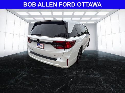 Used 2025 Honda Odyssey Sport-L image 4