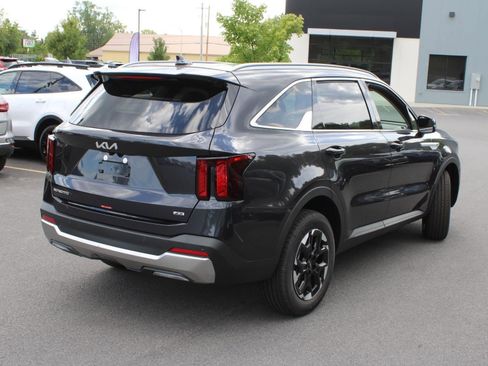 New 2026 Kia Sorento S w/ S Panoramic Sunroof Package image 10