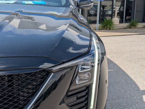 Certified 2025 Cadillac CT5 V w/ LPO, Blue Accent Package RWD image 12
