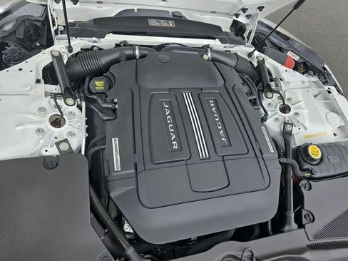 Used 2014 Jaguar F-TYPE S image 30