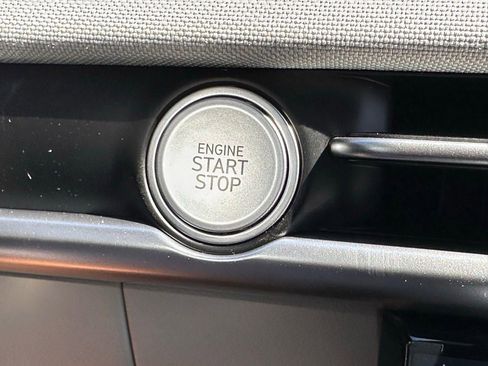 New 2026 Hyundai Tucson Limited image 38