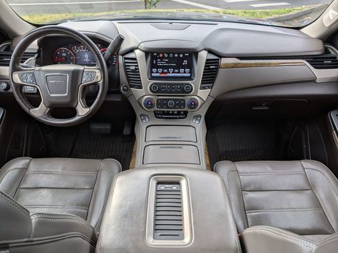 Used 2016 GMC Yukon XL Denali w/ Open Road Package AWD/4WD image 56