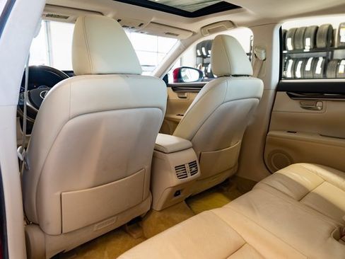 Used 2013 Lexus ES 350 w/ Luxury Pkg image 28