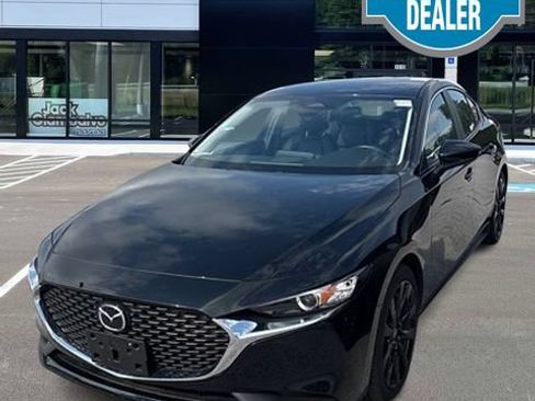 Used 2025 MAZDA MAZDA3 s FWD image 1