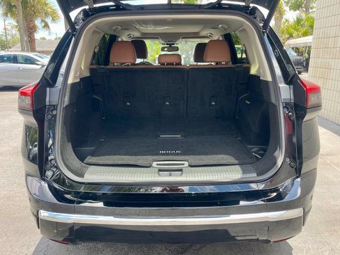 Used 2026 Nissan Rogue Platinum w/ Platinum Premium Package AWD/4WD image 5
