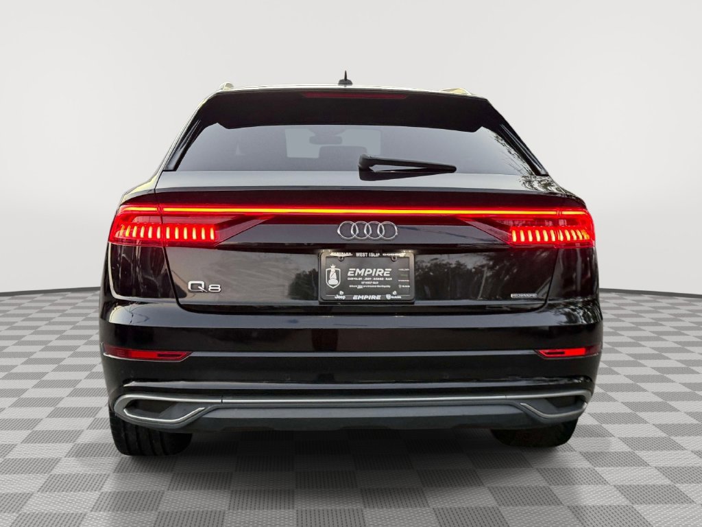 Used 2019 Audi Q8 Premium w/ Convenience Package AWD/4WD image 7
