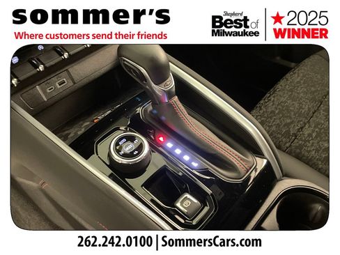 Used 2023 Chevrolet Colorado Z71 w/ Z71 Convenience Package 2 AWD/4WD image 20