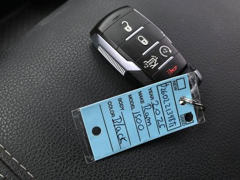 Used 2025 RAM 1500 Big Horn image 29