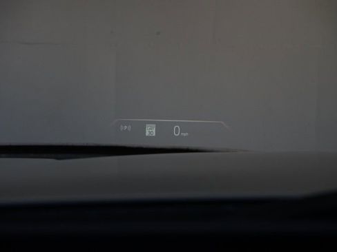 Used 2024 BMW 740i w/ Premium Package image 15