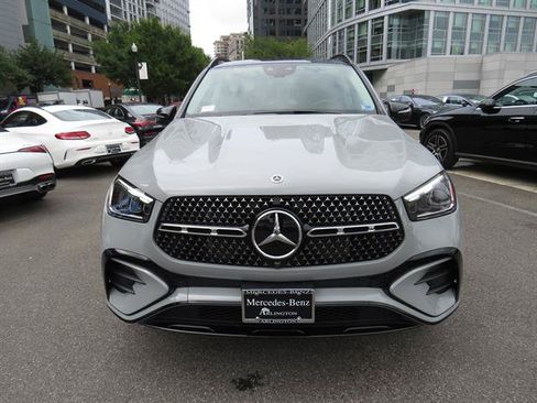Certified 2025 Mercedes-Benz GLE 350 4MATIC w/ AMG Line Exterior image 6