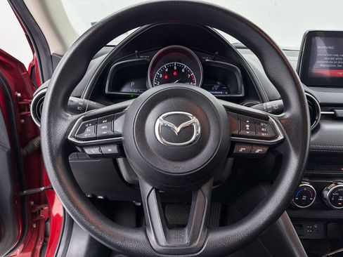 Used 2021 MAZDA CX-3 Sport image 3